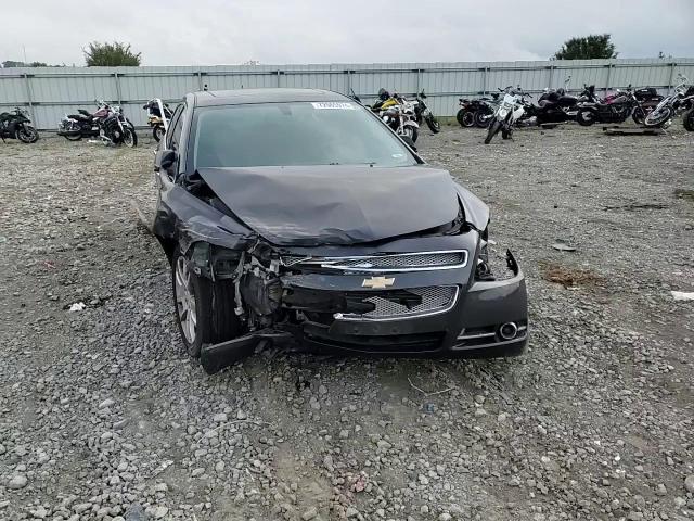 2011 Chevrolet Malibu - Image 10
