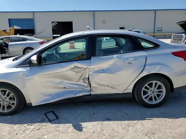 2018 Ford Focus - Image 10