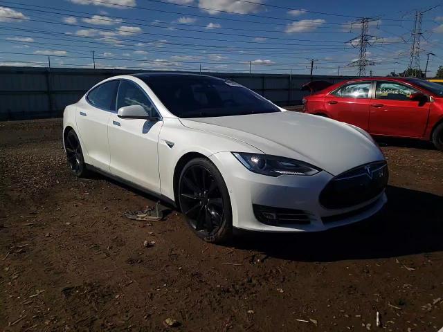 5YJSA1E24FF119606 2015 Tesla Model S