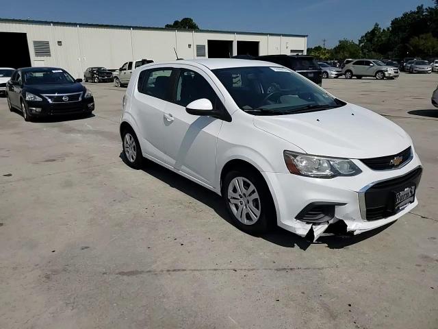 2017 Chevrolet Sonic - Image 10