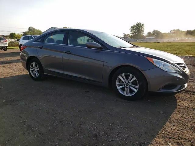 5NPEB4AC7BH188246 2011 Hyundai Sonata Gls