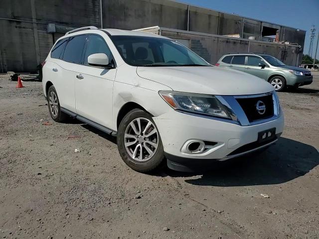 2015 Nissan Pathfinder S VIN: 5N1AR2MN2FC688842 Lot: 70904604