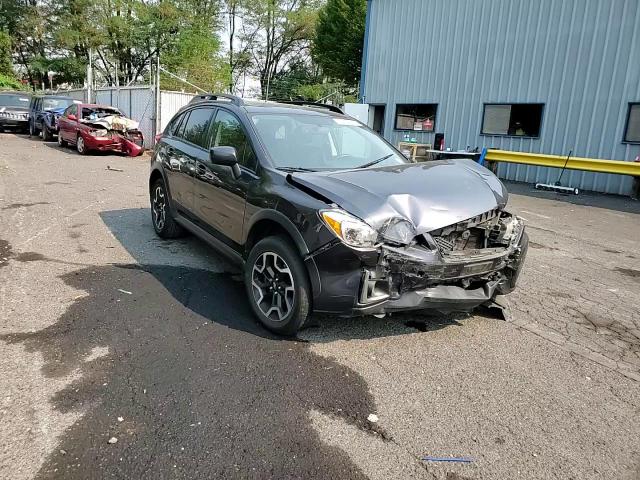 2017 Subaru Crosstrek Premium VIN: JF2GPABCXH8271928 Lot: 70205674