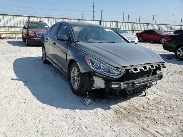 5NPE24AF0KH796863 2019 Hyundai Sonata Se