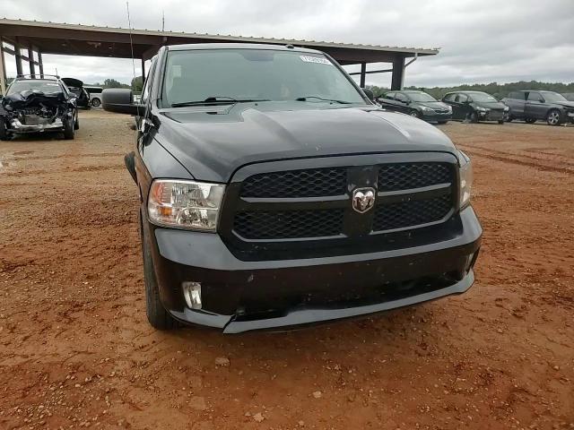 2015 Ram 1500 St VIN: 3C6JR6AGXFG687427 Lot: 71589164