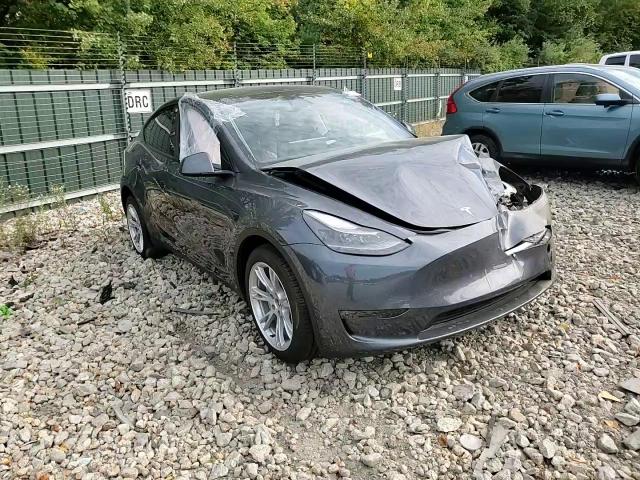 2023 Tesla Model Y VIN: 7SAYGDEEXPA202737 Lot: 71883264