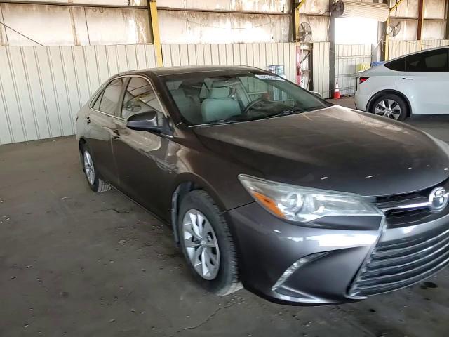 2015 Toyota Camry Le VIN: 4T4BF1FK5FR505962 Lot: 72352964