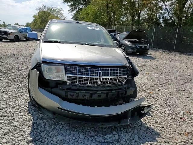 2008 Lincoln Mkx VIN: 2LMDU88C98BJ00725 Lot: 72085454