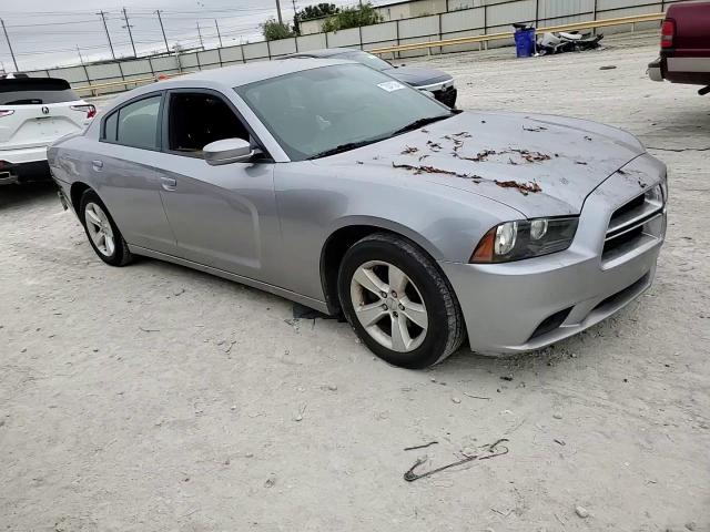 2014 Dodge Charger - Image 11