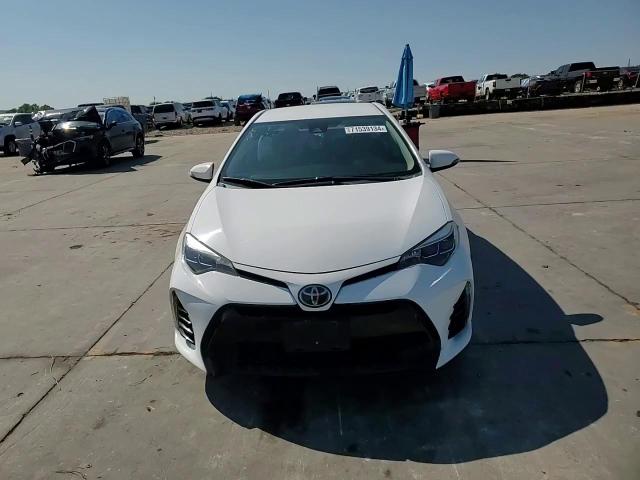 2018 Toyota Corolla L VIN: 5YFBURHE0JP824881 Lot: 71539134