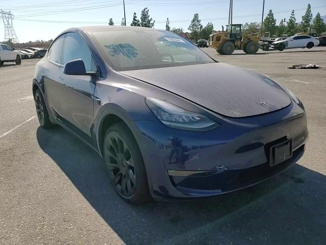 2020 Tesla Model Y VIN: 5YJYGDEE5LF049369 Lot: 70823644