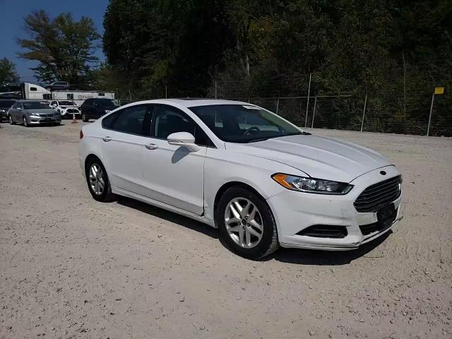 1FA6P0H72E5385701 2014 Ford Fusion Se