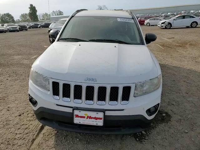 2012 Jeep Compass - Image 12