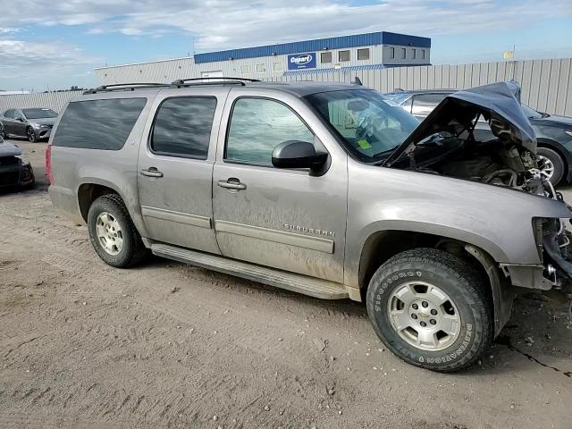 2013 Chevrolet Suburban K1500 Lt VIN: 1GNSKJE76DR189938 Lot: 71962594