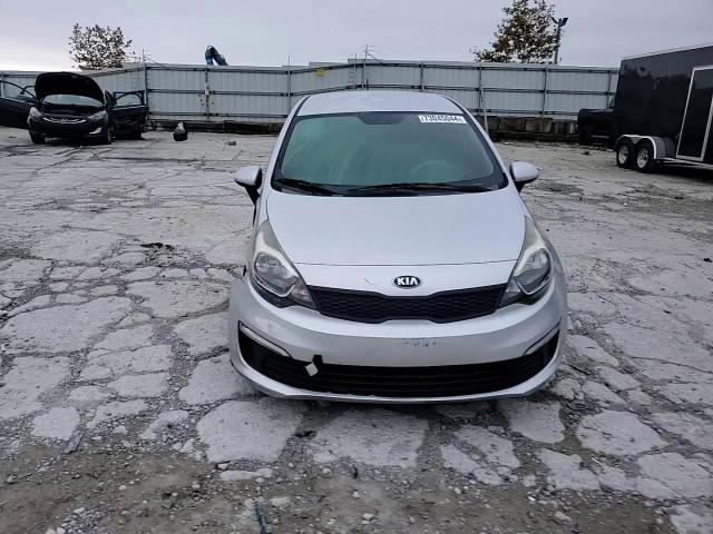 2016 Kia Rio - Image 11