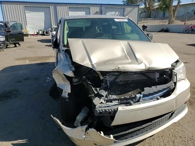 2016 Dodge Grand Caravan Se VIN: 2C4RDGBGXGR235861 Lot: 71584294