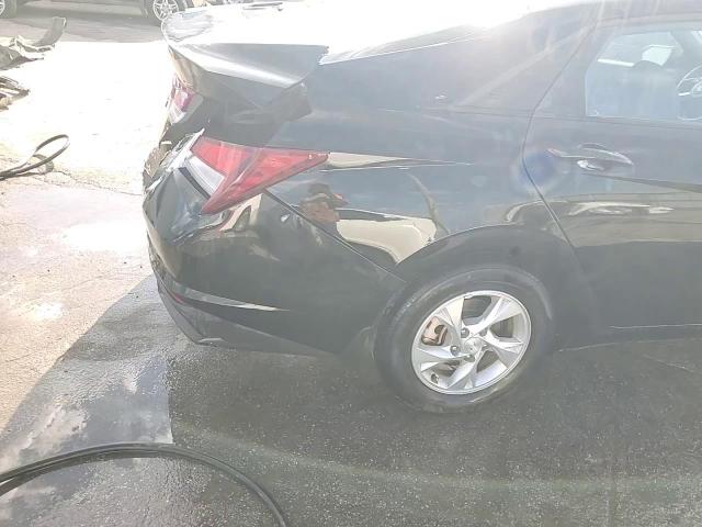 KMHLL4AG4NU337757 2022 Hyundai Elantra Se