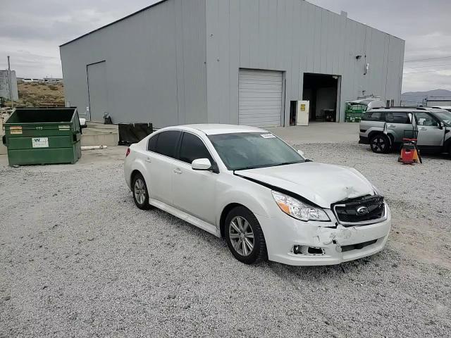 2011 Subaru Legacy 2.5I Premium VIN: 4S3BMBB63B3217201 Lot: 84045685