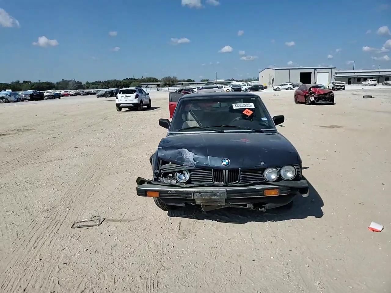 Фото: WBADK8300G9703381