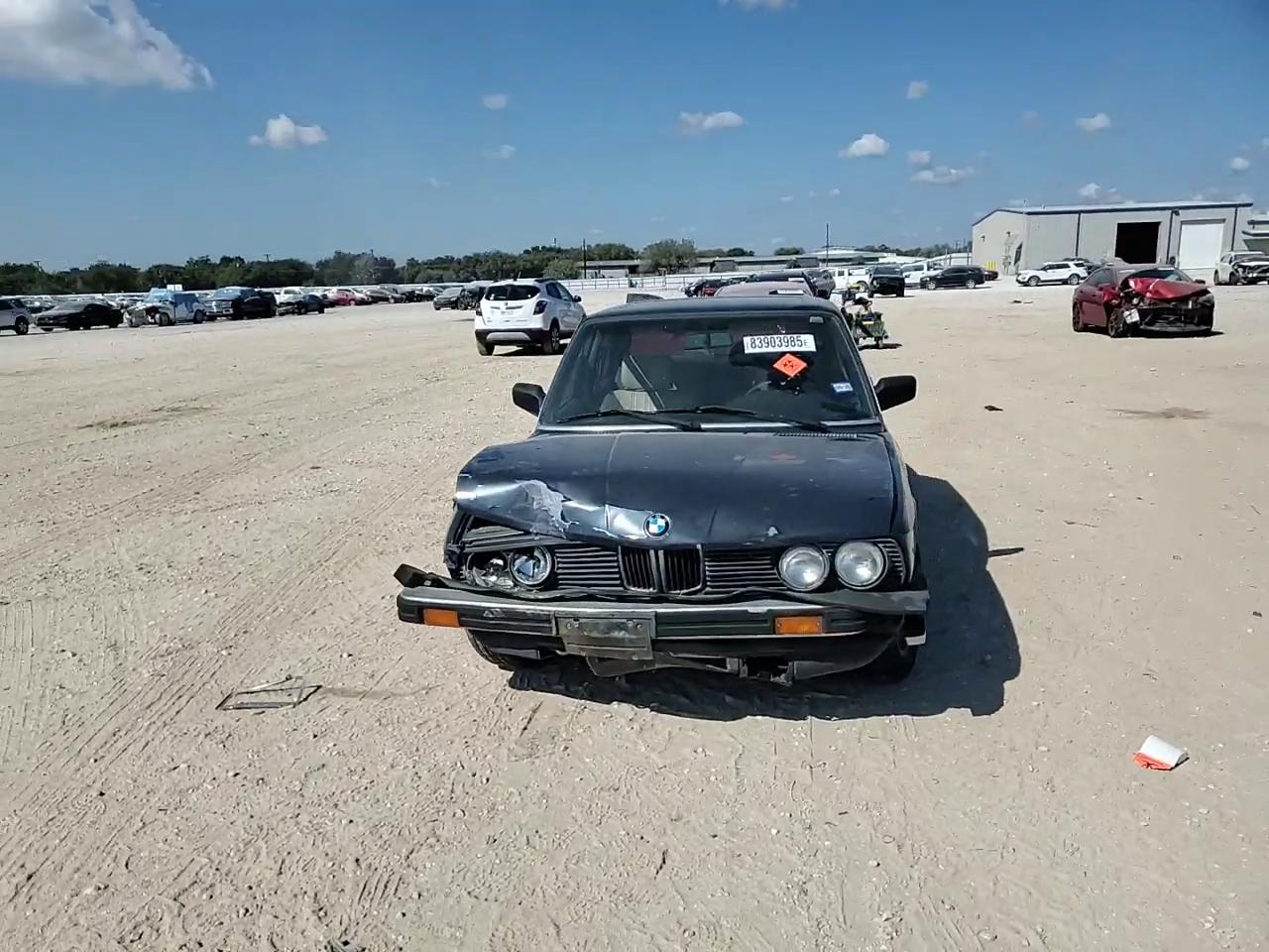 Фото: WBADK8300G9703381