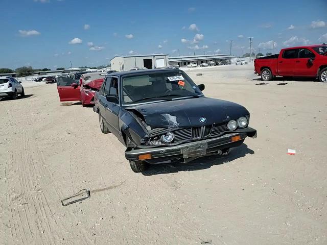 1986 BMW 528 E Automatic VIN: WBADK8300G9703381 Lot: 83903985