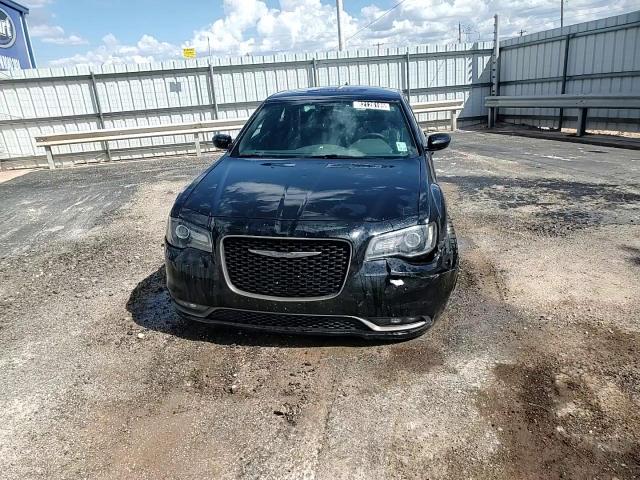 2016 Chrysler 300 S VIN: 2C3CCABG1GH294975 Lot: 82126195