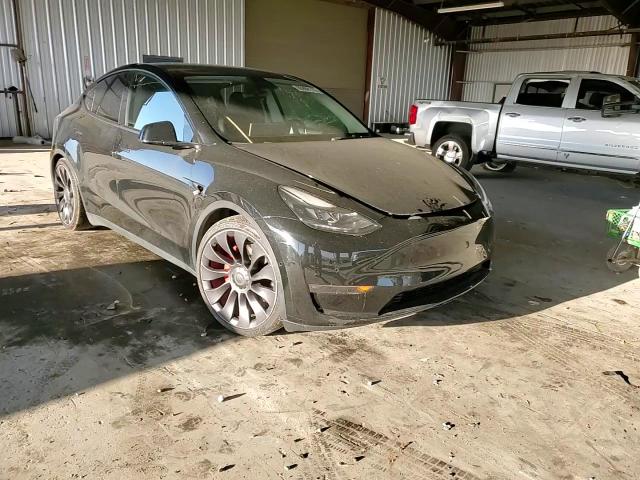 2022 Tesla Model Y VIN: 7SAYGDEF5NF410291 Lot: 80908175