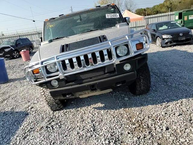 2005 Hummer H2 VIN: 5GRGN23U65H111864 Lot: 81324085