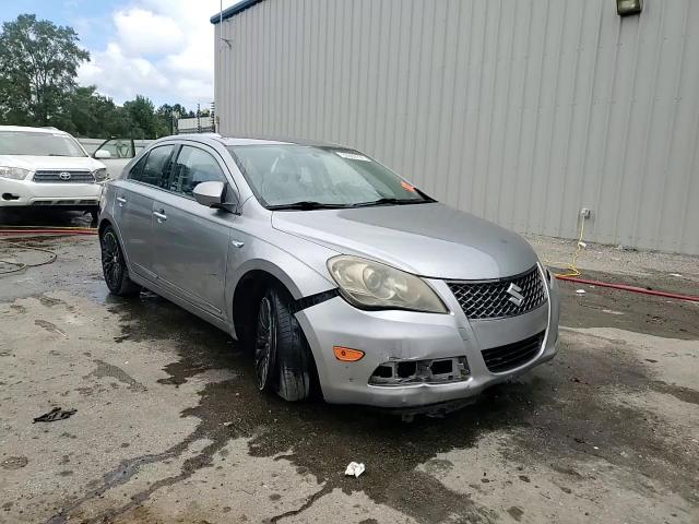 2024 Suzuki Kizashi Se VIN: JS2RE9A38C6100277 Lot: 80069795