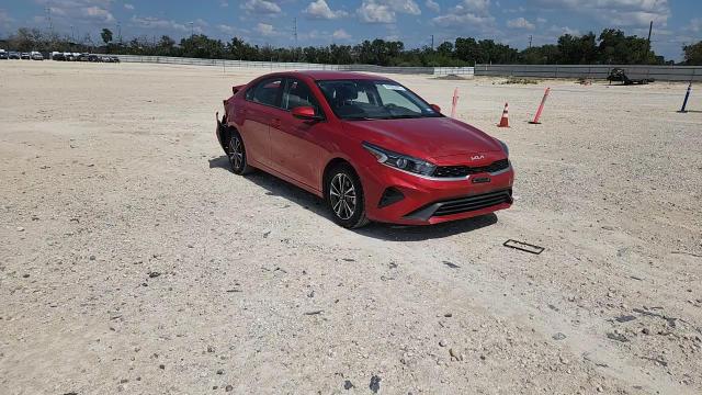 2023 Kia Forte Lx VIN: 3KPF24AD4PE642736 Lot: 80586835