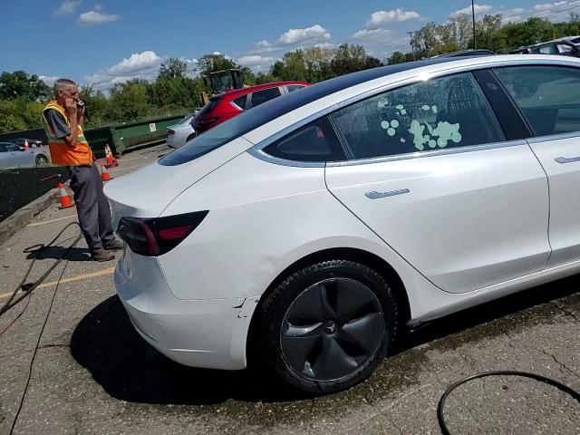 2017 Tesla Model 3 VIN: 5YJ3E1EA1HF000821 Lot: 71622935