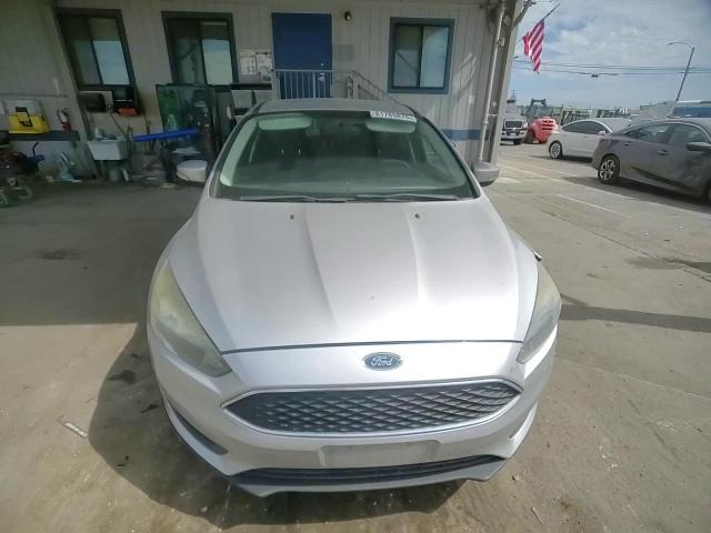 2015 Ford Focus Se VIN: 1FADP3K27FL300337 Lot: 81789875