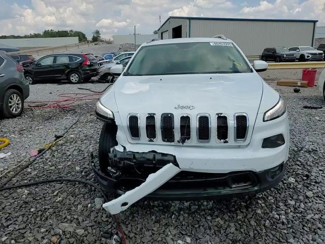 2017 Jeep Cherokee Latitude VIN: 1C4PJMCBXHW658529 Lot: 80403905