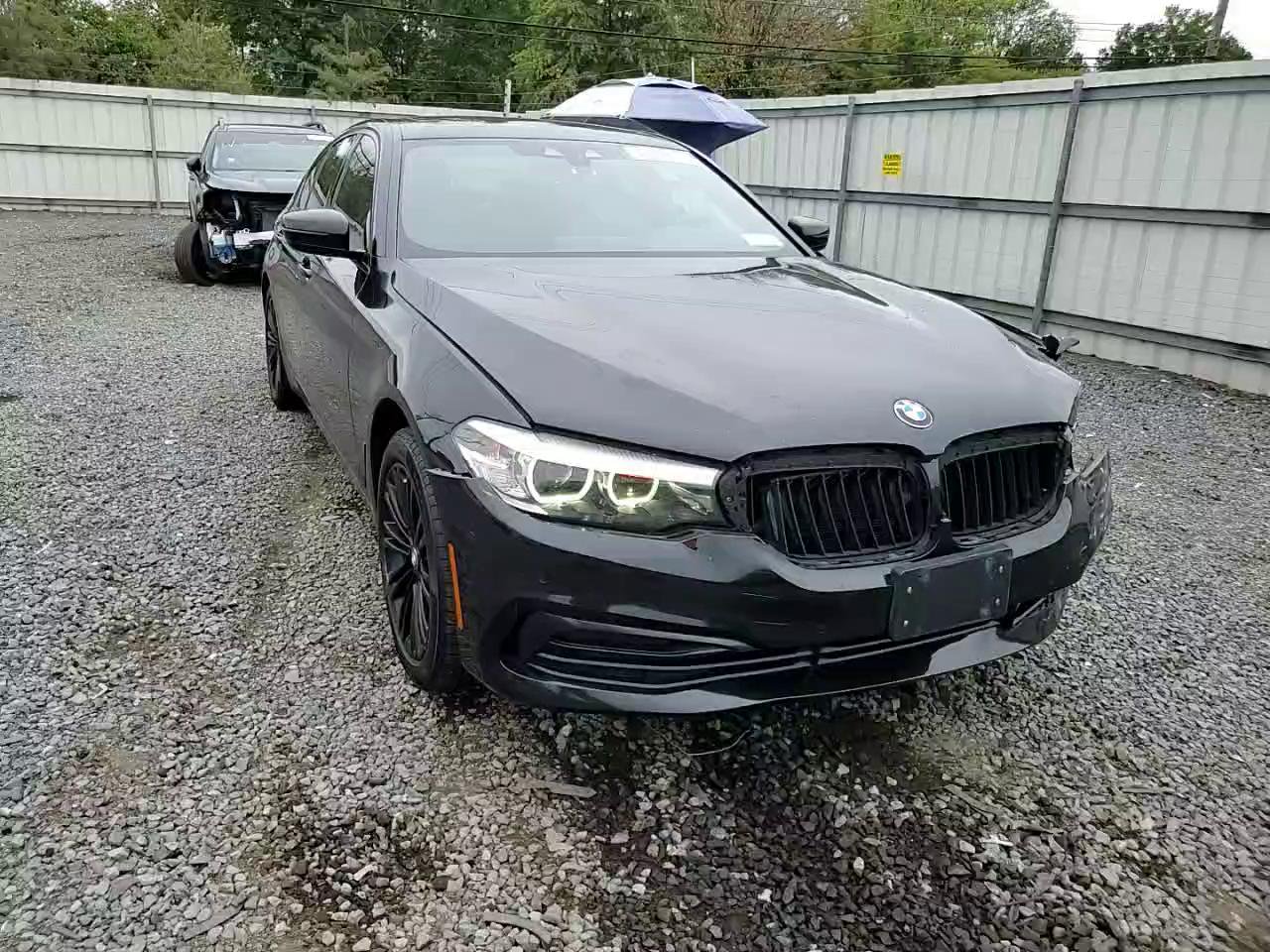 Фото: WBAJA7C54KG912736