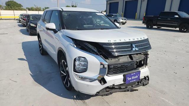 2022 Mitsubishi Outlander VIN: JA4J3UA80NZ046755 Lot: 80843385