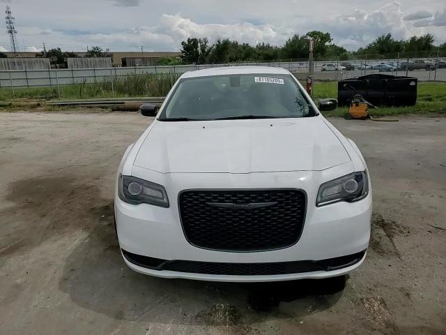 2023 Chrysler 300 Touring VIN: 2C3CCAAG1PH685402 Lot: 81105205