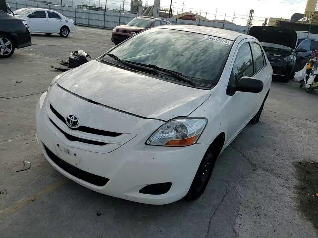 2010 Toyota Yaris VIN: JTDBT4K37A1355824 Lot: 84032265
