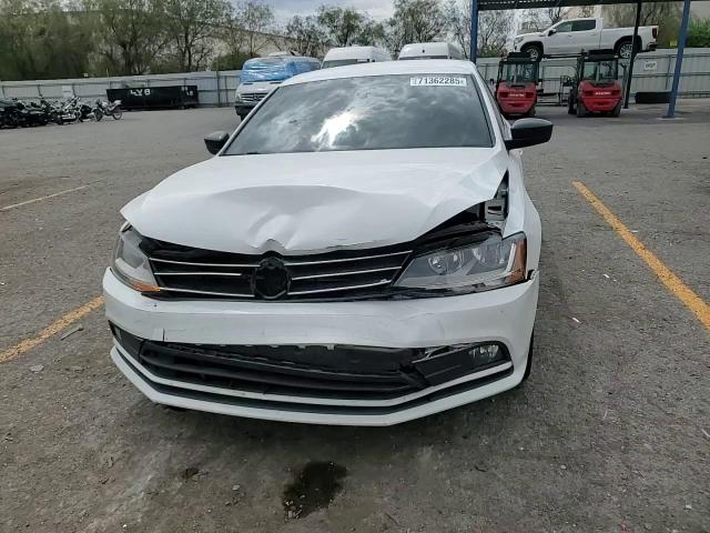 2017 Volkswagen Jetta Sport VIN: 3VWD17AJ9HM403401 Lot: 71362285