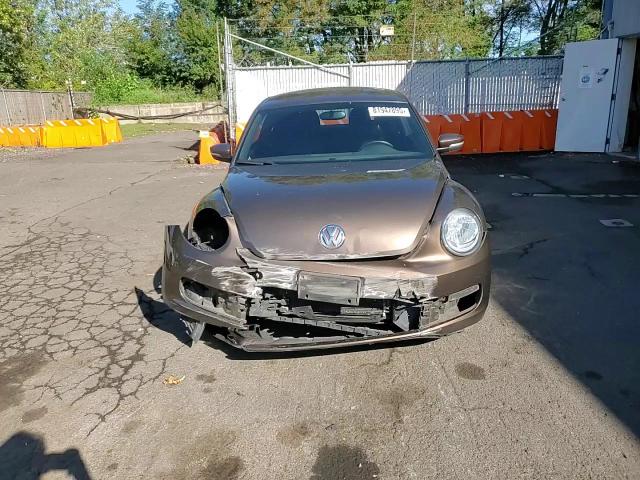 2012 Volkswagen Beetle VIN: 3VWJP7AT2CM642218 Lot: 81947895