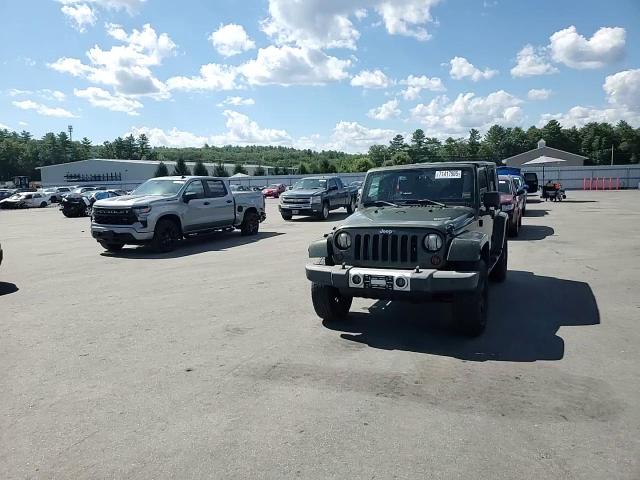 2008 Jeep Wrangler Unlimited Sahara VIN: 1J8GA59138L533404 Lot: 71417905