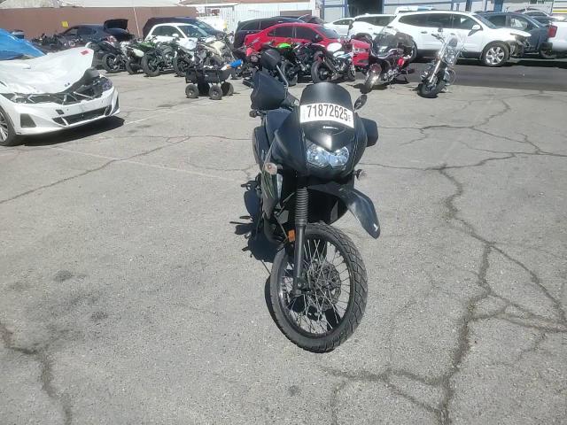 2017 Kawasaki Kl650 E VIN: JKAKLEE12HDA90946 Lot: 71872625