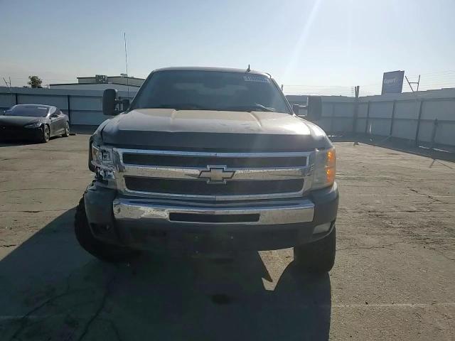 2011 Chevrolet Silverado K1500 Lt VIN: 3GCPKSE30BG173412 Lot: 81806665