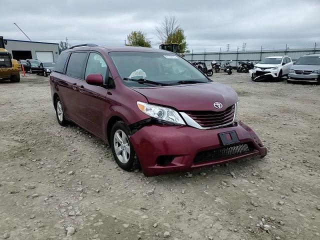 2015 Toyota Sienna Le VIN: 5TDKK3DC9FS585109 Lot: 81757415