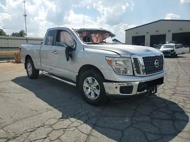 2018 Nissan Titan Sv VIN: 1N6AA1C56JN513883 Lot: 80028995