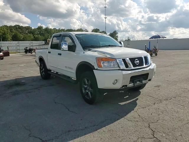 2015 Nissan Titan S VIN: 1N6AA0EC9FN515351 Lot: 82125875