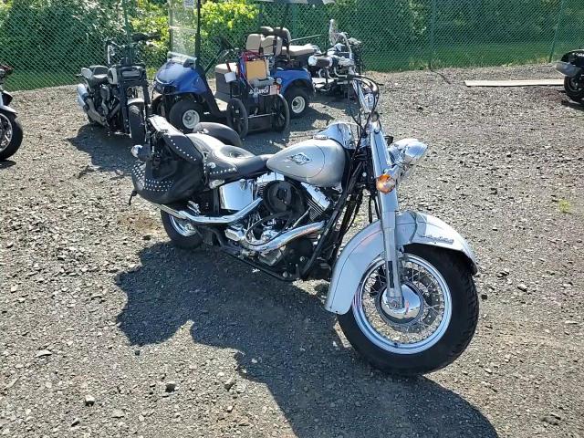 2015 Harley-Davidson Flstc Heritage Softail Classic VIN: 1HD1BWV17FB023337 Lot: 71104115