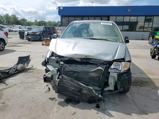 2003 Chrysler Town & Country Lx VIN: 2C4GP44323R134847 Lot: 70978255