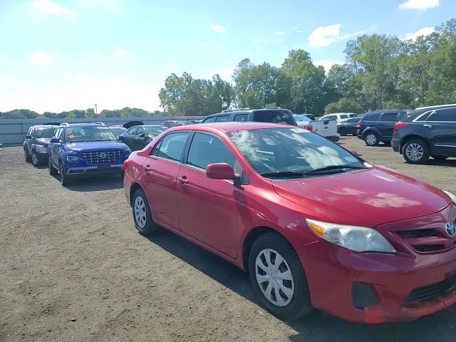 2011 Toyota Corolla Base VIN: 2T1BU4EE1BC593689 Lot: 84557885
