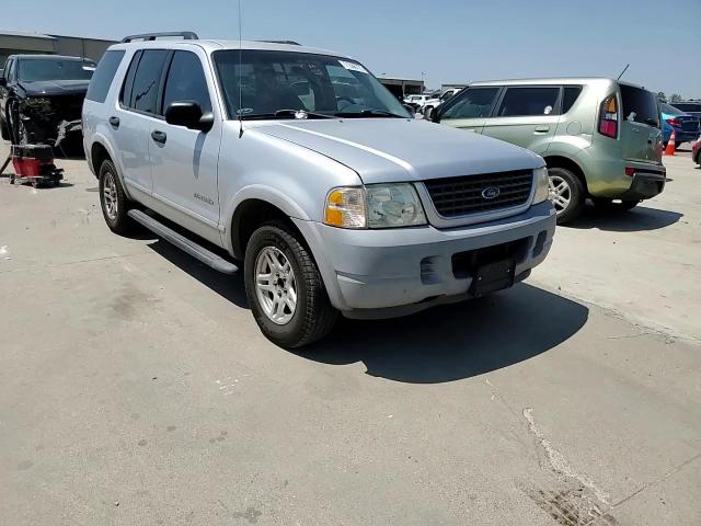 2002 Ford Explorer Xls VIN: 1FMZU62E52UB45839 Lot: 71556775