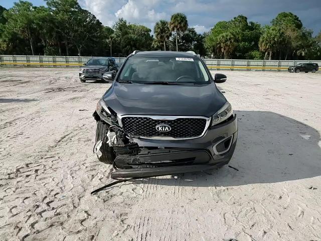 2017 Kia Sorento Lx VIN: 5XYPG4A31HG221753 Lot: 81830765